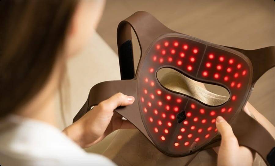 JOVS 4D Laser Light Therapy Mask, the best red light therapy mask for home use.